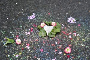 1 Bring Farbe ins Leben (1)